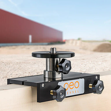 geo-FENNEl SH2 Scaffold Clamp Holder Mounted on a board