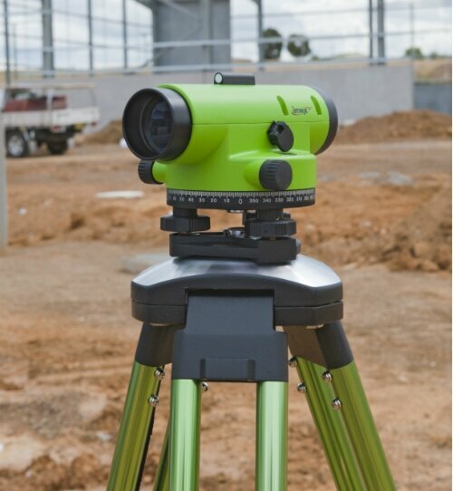 iMEX LAR28 Dumpy Level at a construction site